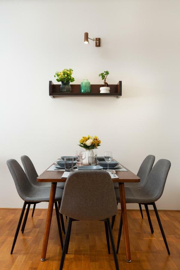 City Center Cozy Apartments Praha Bagian luar foto